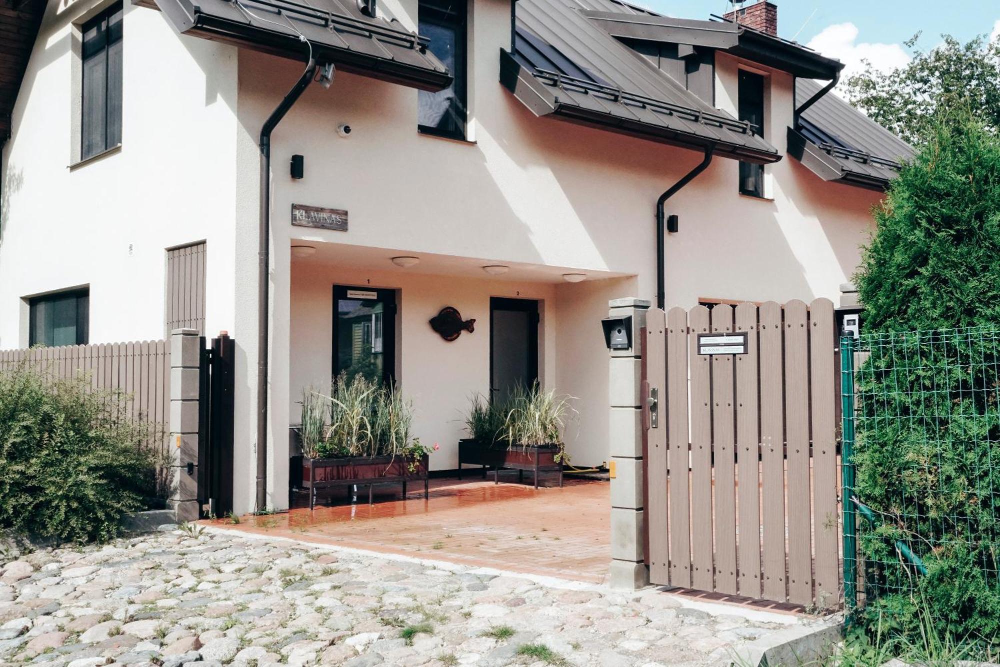 Seaside Studio Apartment The Red Fish Apsuciems Exterior photo